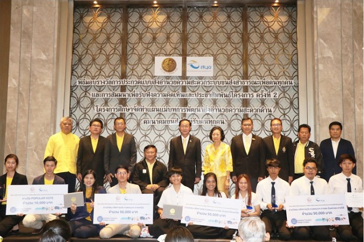 1557478537-1yy2q-hv9fj