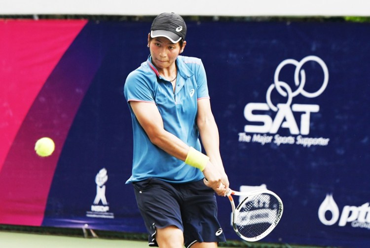 1tennis22 เพียงธาร ผลิพืช2