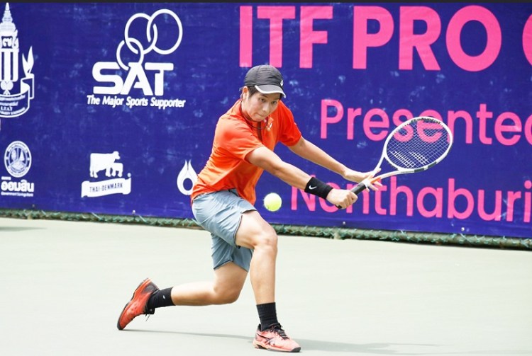 1tennis50_เอิร์ธ เพียงธาร ผลิพืช2