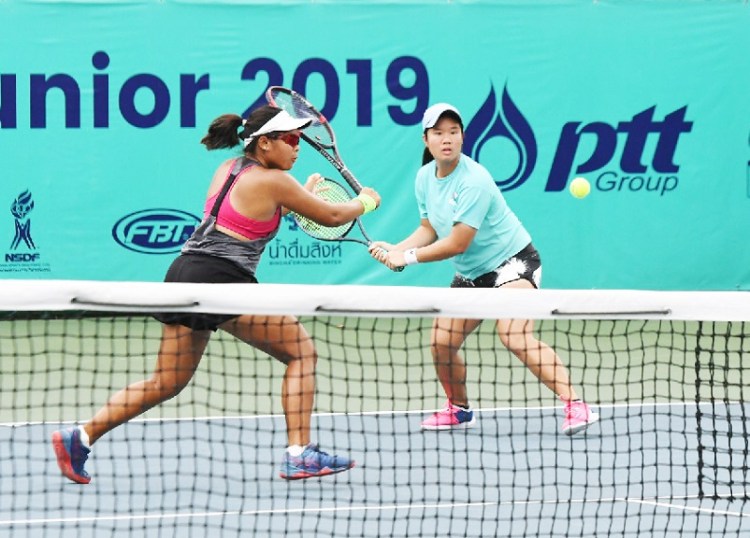 1tennis_ศุภาพิชญ์ เกือรัมย์ (ซ้าย) ภาวินี ร่วมรั