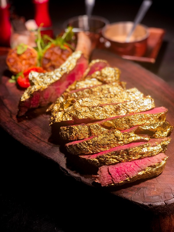 U.S. Wagyu Gold Tomahawk 1