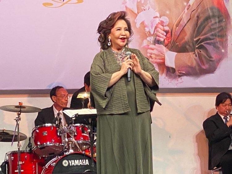 71F7F207-8F61-4A4D-B131-7108C172DBCB-L0-001