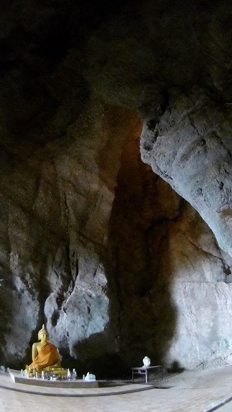 วัดหนองพลับ ถ้ำดาว_๒๐๐๓๑๓_0033