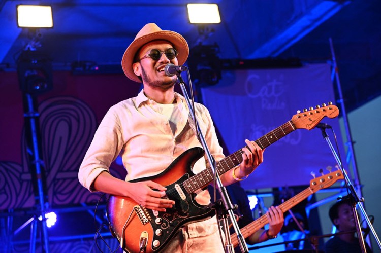 สิงโต นำโชค