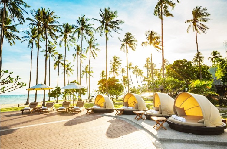 Phi Phi Island Village Beach Resort 04