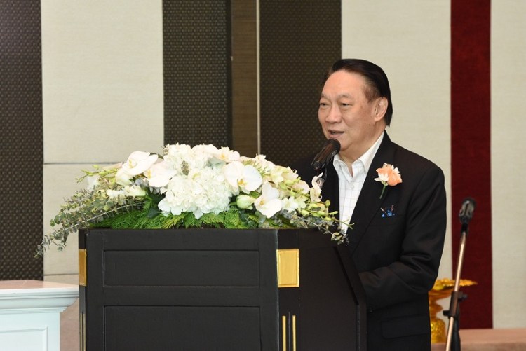 คุณก่อศักดิ์ ไชยรัศมีศักดิ์ 2